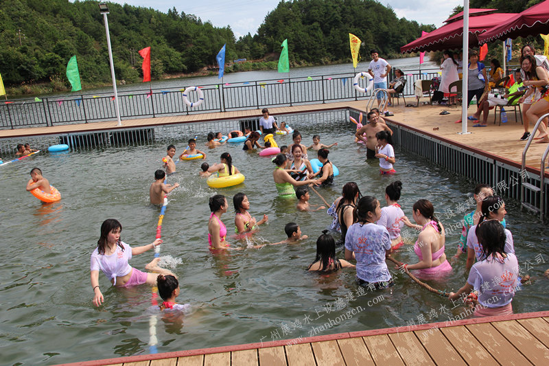 祁東縣里雅塘天然漂浮游泳池
